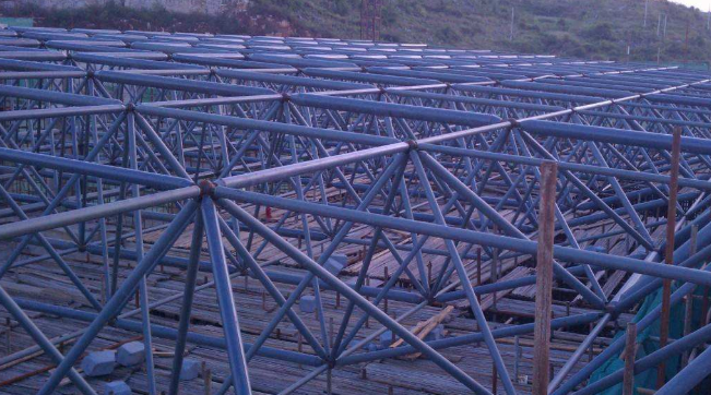 临汾概述网架加工中对钢材的质量的过细恳求